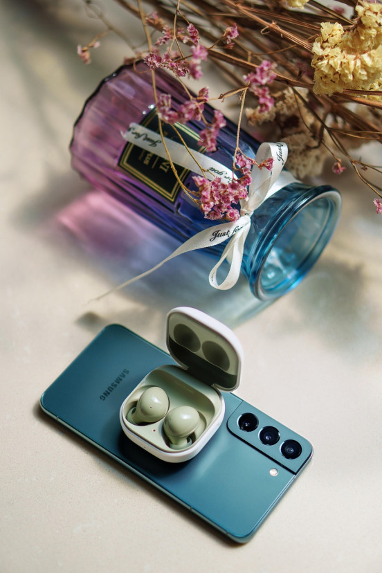 samsung galaxy a55 smartphone